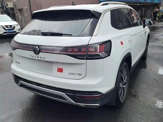 2023 Volkswagen Tayron I Рестайлинг, белый, 2100000 рублей, вид 3
