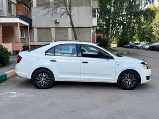 2015 Skoda Rapid I, белый, 600000 рублей, вид 3