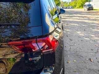 2018 Volkswagen Tiguan II, чёрный, 3300000 рублей, вид 4
