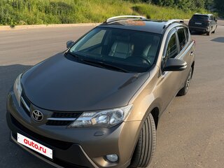 2015 Toyota RAV4 IV (XA40), коричневый, 2150000 рублей, вид 3