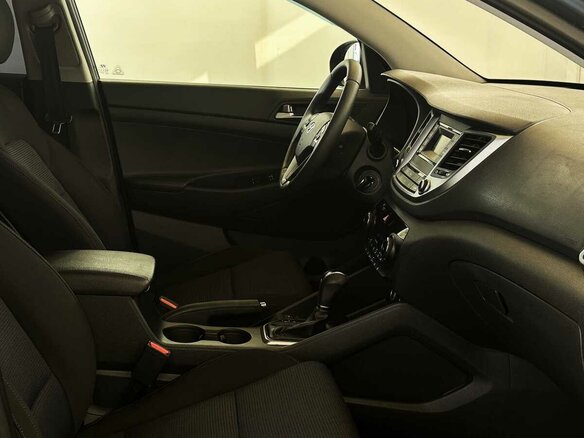 2017 Hyundai Tucson III, синий, 1450000 рублей - вид 11
