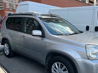 2010 Nissan X-Trail II, серебристый, 750000 рублей, вид 2