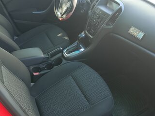 2013 Opel Astra J Рестайлинг, красный, 450000 рублей, вид 5