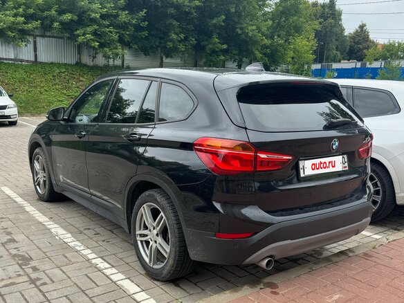 2017 BMW X1 18d xDrive II (F48), чёрный, 1995000 рублей - вид 1