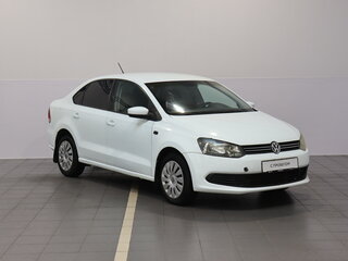 2013 Volkswagen Polo V, белый, 399000 рублей, вид 3