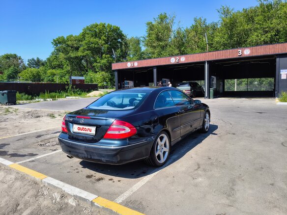 2004 Mercedes-Benz CLK-Класс 240 II (W209), синий, 750000 рублей - вид 5