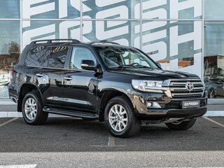 2019 Toyota Land Cruiser 200 Series Рестайлинг 2, чёрный, 7599000 рублей, вид 1