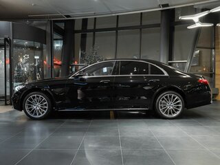 2026 Mercedes-Benz S-Класс 450 d 4MATIC VII (W223) Рестайлинг, чёрный, 31500000 рублей, вид 3