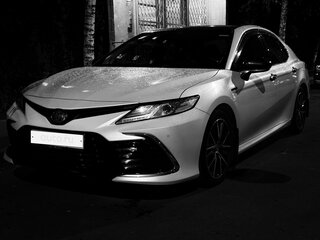 2022 Toyota Camry VIII (XV70) Рестайлинг, белый, 2600000 рублей, вид 1
