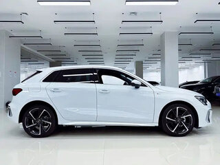 2023 Audi A3 Sportback 35 TFSI IV (8Y), белый, 2285685 рублей, вид 3