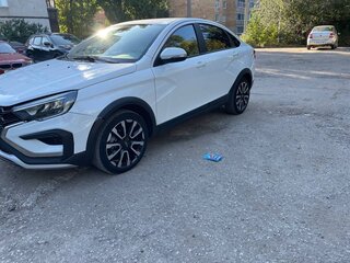 2023 Lada (ВАЗ) Vesta Cross I Рестайлинг (NG), белый, 1300000 рублей, вид 1