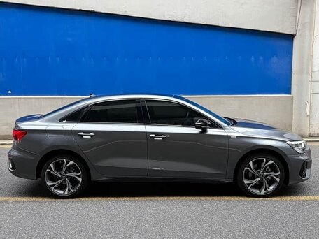 2023 Audi A3 35 TFSI Long IV (8Y), серый, 2170000 рублей, вид 3
