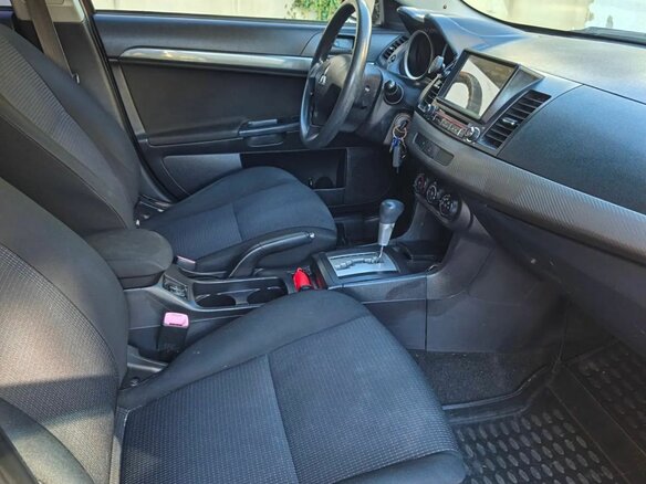 2008 Mitsubishi Lancer X, красный, 790000 рублей - вид 8