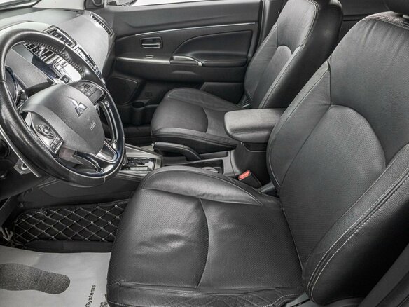 2017 Mitsubishi ASX I Рестайлинг 2, белый, 1989000 рублей - вид 9