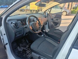 2017 Renault Kaptur I, белый, 1200000 рублей, вид 4