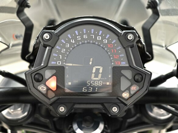 2017 Kawasaki Z 650, чёрный, 727000 рублей - вид 8