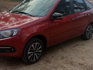 2025 Lada (ВАЗ) Granta I Рестайлинг, красный, 1100000 рублей, вид 3