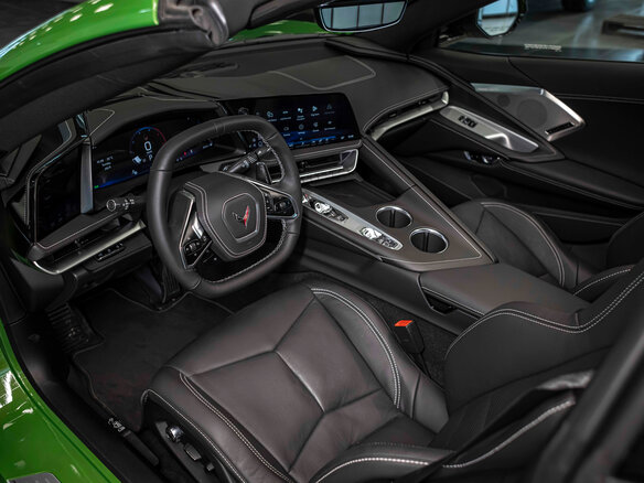 2026 Chevrolet Corvette Stingray C8, зелёный, 15627588 рублей - вид 24
