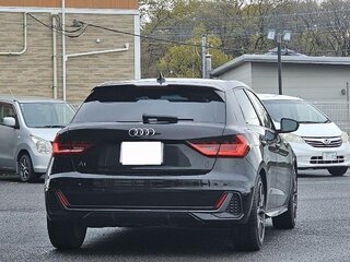 2022 Audi A1 35 TFSI II (GB), чёрный, 1450084 рублей, вид 3