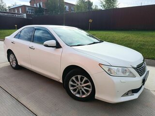 2014 Toyota Camry VII (XV50), белый, 1470000 рублей, вид 3