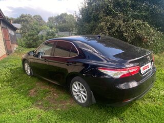 2021 Toyota Camry US Market VIII (XV70) Рестайлинг, чёрный, 3150000 рублей, вид 4