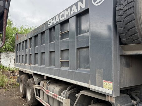 2022 Shacman (Shaanxi) X3000, красный, 7000000 рублей, вид 5