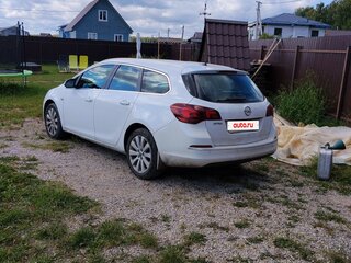 2013 Opel Astra J Рестайлинг, белый, 720000 рублей, вид 5