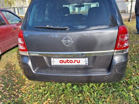 2011 Opel Zafira B Рестайлинг, серый, 600000 рублей, вид 5
