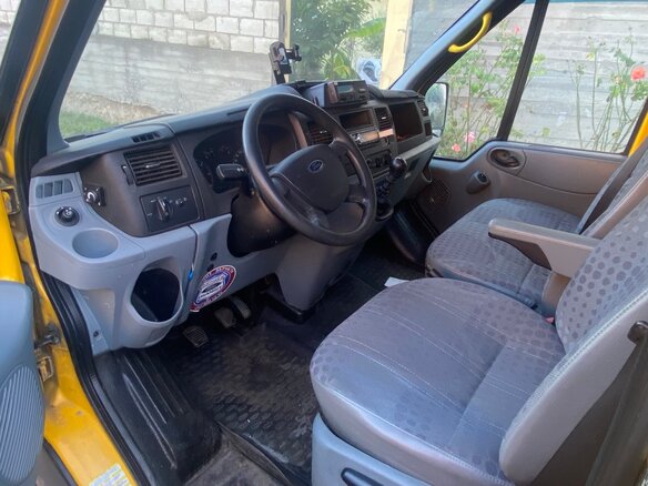 2013 Ford Transit, жёлтый, 955000 рублей - вид 6
