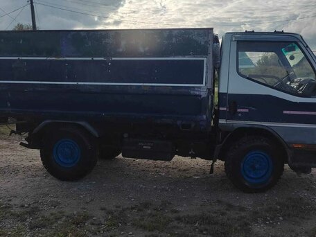 1995 Fuso (Mitsubishi) Canter, синий, 850000 рублей, вид 5