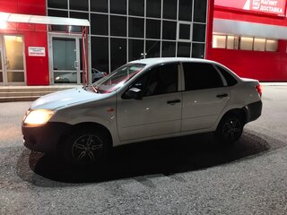 2012 Lada (ВАЗ) Granta I, белый, 295000 рублей, вид 3