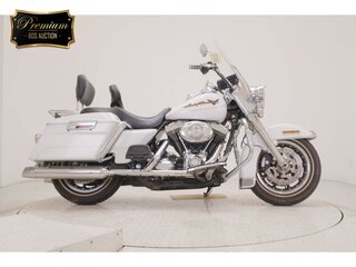 2008 Harley-Davidson Road King, белый, 899000 рублей, вид 2
