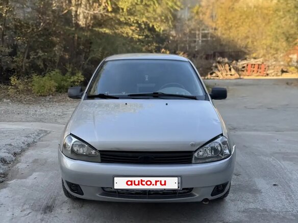 2010 Lada (ВАЗ) Kalina I, серебристый, 180000 рублей