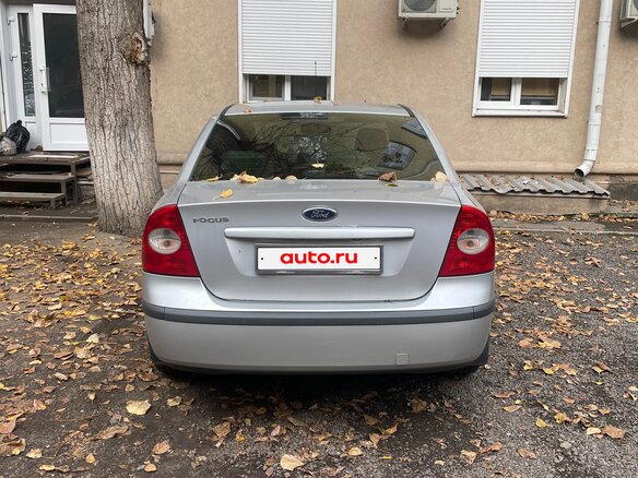 2007 Ford Focus II Рестайлинг, серебристый, 350000 рублей - вид 5