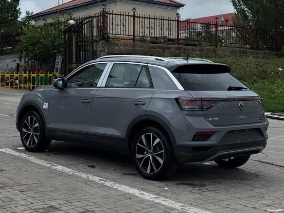 2026 Volkswagen T-Roc I (China Market) Рестайлинг, серый, 2330000 рублей - вид 3