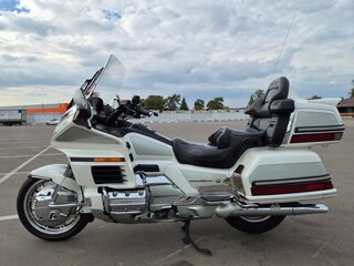 1999 Honda GL 1500 Gold Wing, белый, 880000 рублей, вид 1