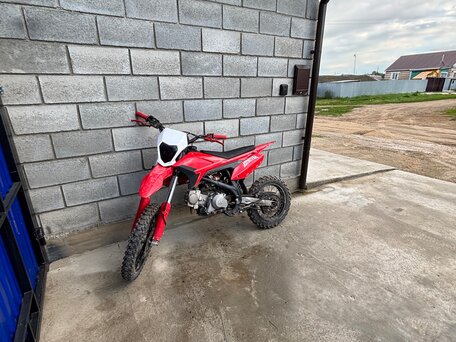 2024 Apollo Thunder, красный, 65000 рублей, вид 4