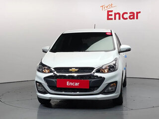 2022 Chevrolet Spark IV Рестайлинг, белый, 908000 рублей, вид 3