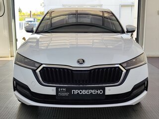 2021 Skoda Octavia IV (A8), белый, 2130000 рублей, вид 2