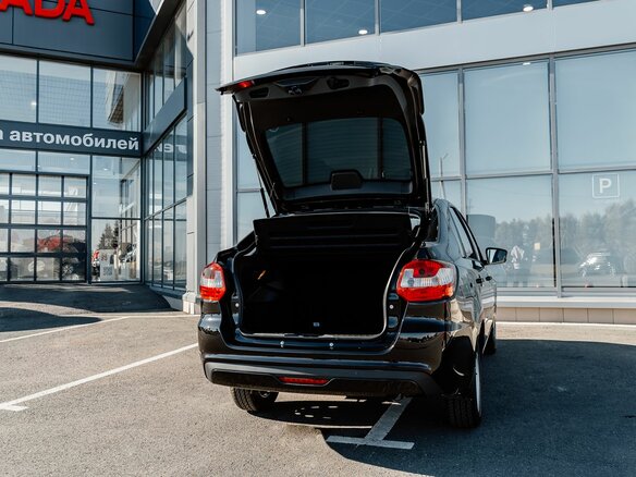 2026 Lada (ВАЗ) Granta I Рестайлинг, чёрный - вид 12
