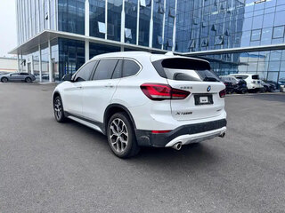 2022 BMW X1 Long 20Li sDrive II (F48) Рестайлинг, белый, 1750000 рублей, вид 4