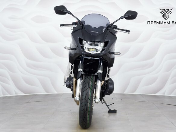 2026 Honda CB 1300, чёрный, 1899000 рублей - вид 3