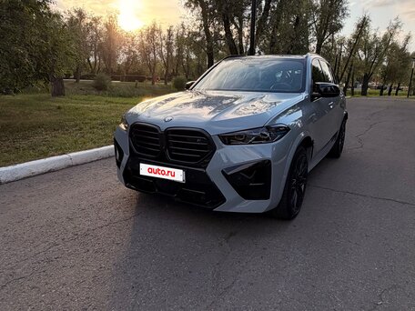 2024 BMW X5 M Competition III (F95) Рестайлинг, серый, 16500000 рублей, вид 3