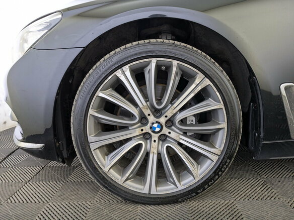 2016 BMW 7 серии Long 730Ld xDrive VI (G11/G12), чёрный, 2950000 рублей - вид 17