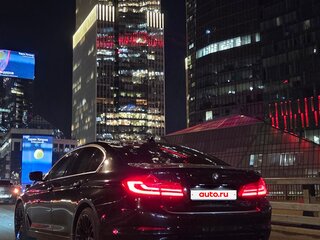 2017 BMW 5 серии 520d xDrive VII (G30/G31/G38), чёрный, 3100000 рублей, вид 4