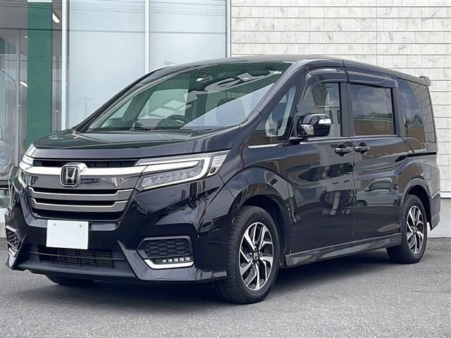 Открыть фотографии: Honda Stepwgn V Рестайлинг