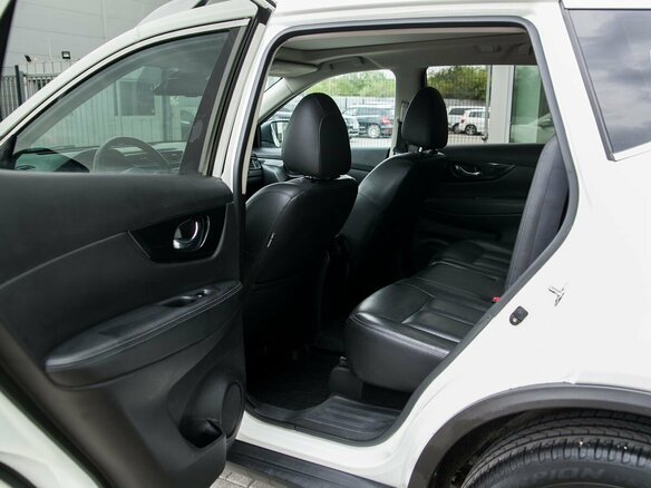2019 Nissan X-Trail III Рестайлинг, белый, 1830000 рублей - вид 13