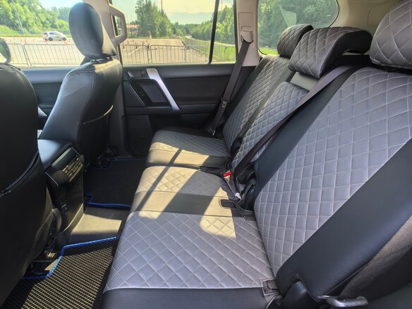 2021 Toyota Land Cruiser Prado 150 Series Рестайлинг 3, белый, 5430000 рублей - вид 12