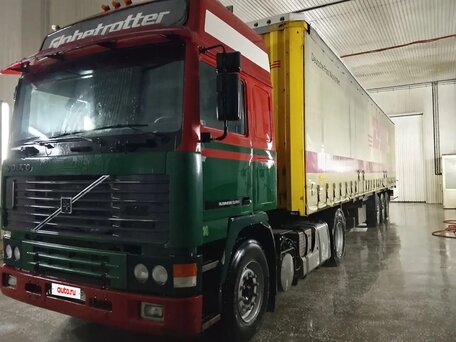 1992 Volvo F-Series, зелёный, 1300000 рублей, вид 1