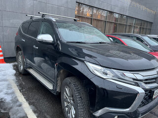 2017 Mitsubishi Pajero Sport III, чёрный, 3300000 рублей, вид 1